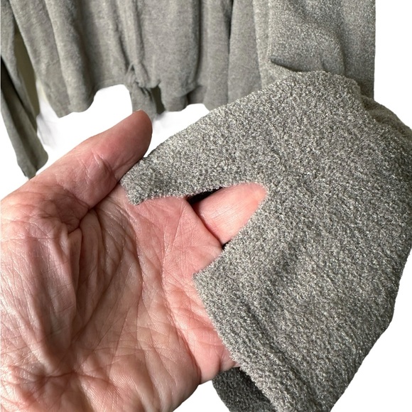 Barefoot Dreams Cozychic Ultra Lite Tie Front Pullover Sweater Size 3X Gray - Picture 6 of 10